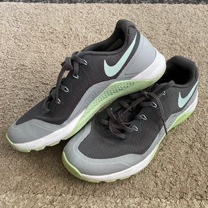Women Nike sneakers